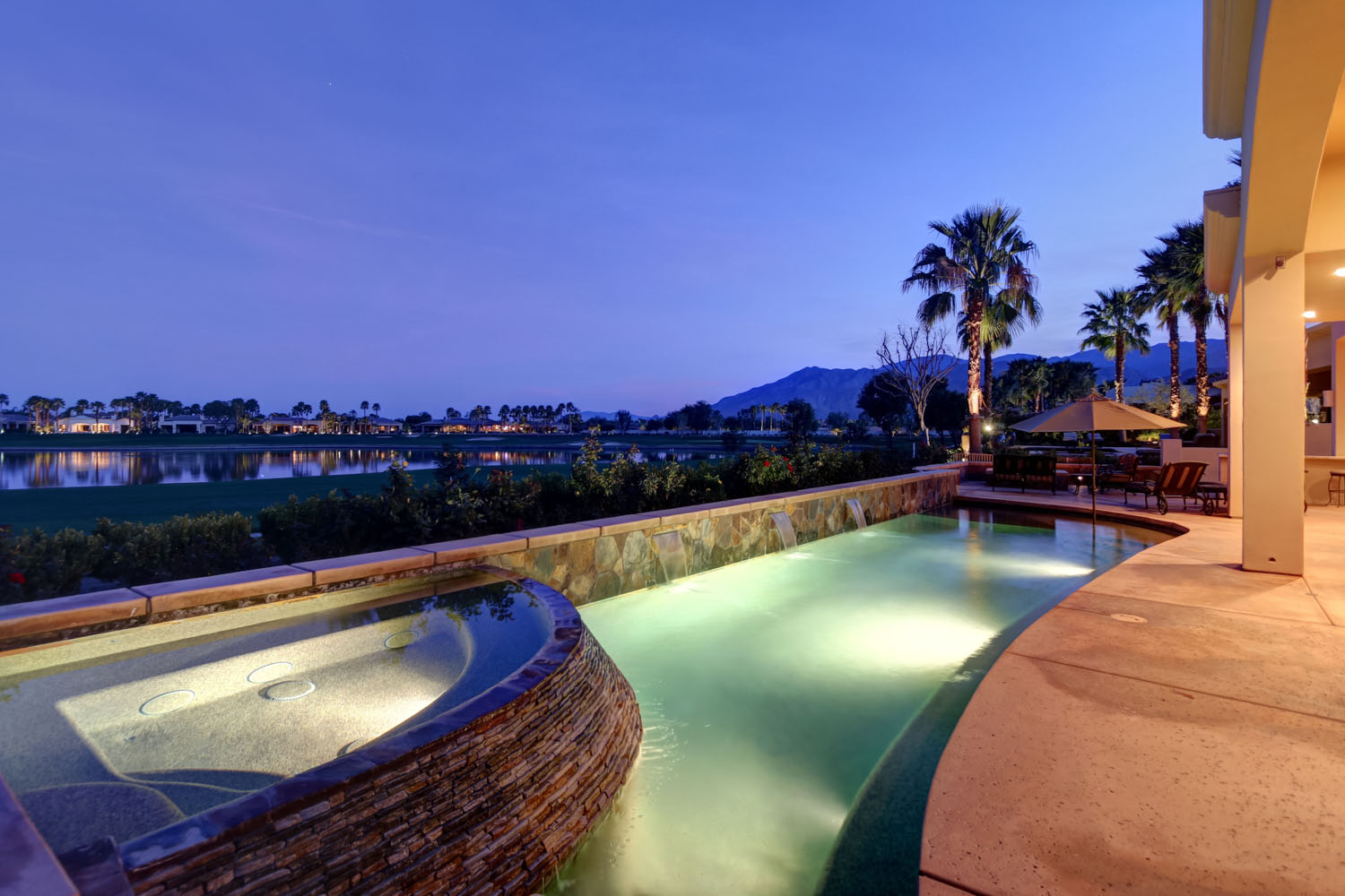 Troon Way La Quinta Carla Lehman